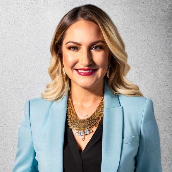 Land Listing Agent Photo