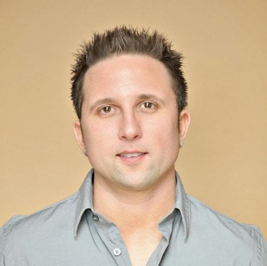 Land Listing Agent Photo