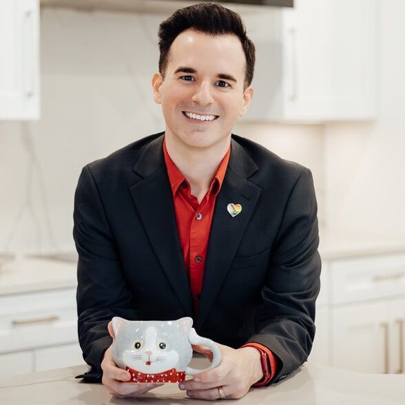 Land Listing Agent Photo