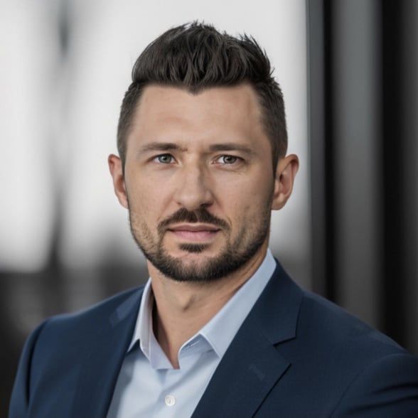 Land Listing Agent Photo