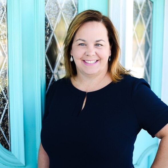 Land Listing Agent Photo