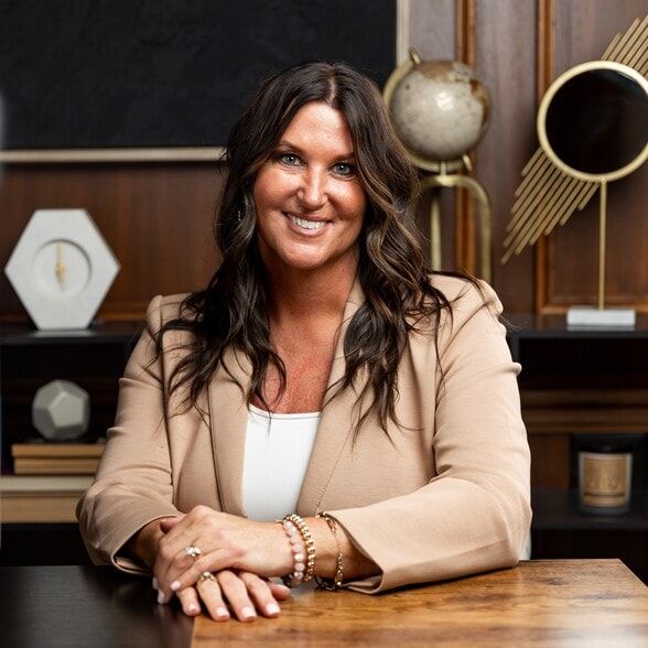 Land Listing Agent Photo