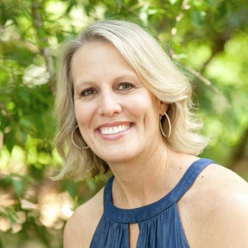 Land Listing Agent Photo