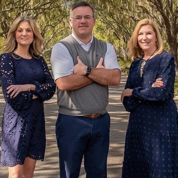 Land Listing Agent Photo