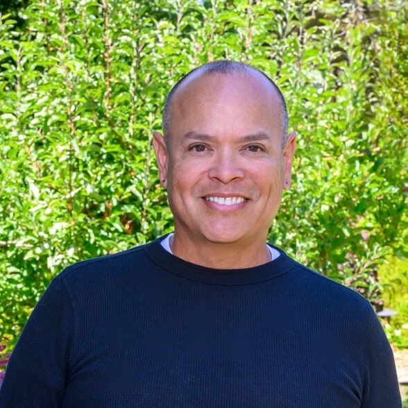 Land Listing Agent Photo