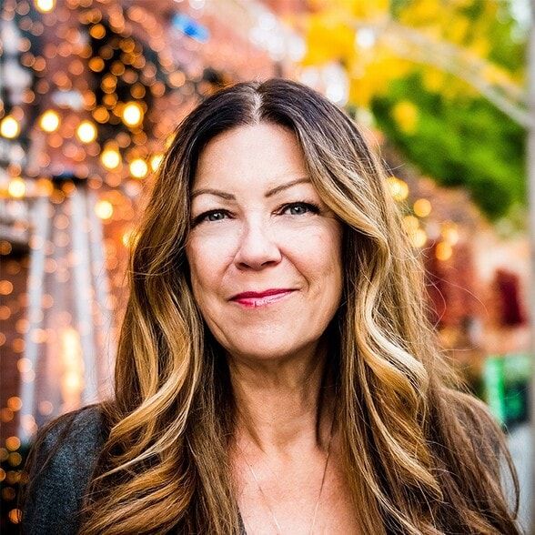 Land Listing Agent Photo