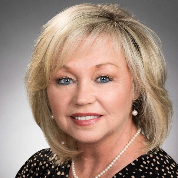 Land Listing Agent Photo