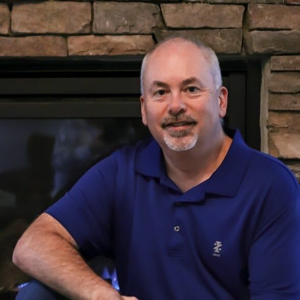 Land Listing Agent Photo