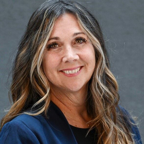 Land Listing Agent Photo