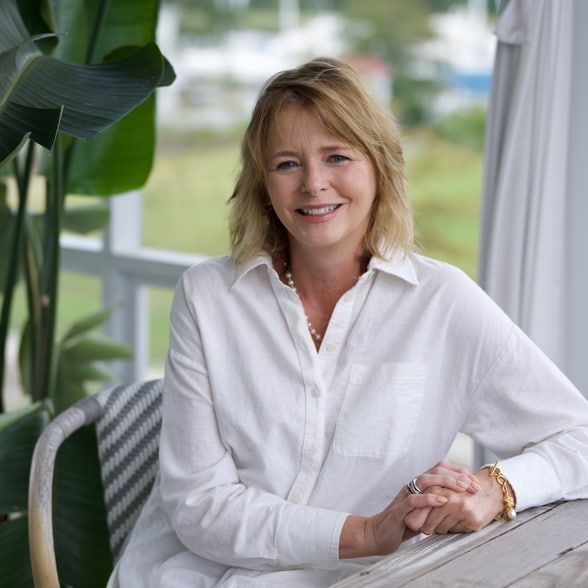 Land Listing Agent Photo