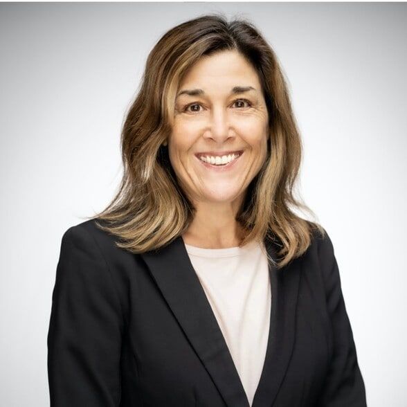 Land Listing Agent Photo