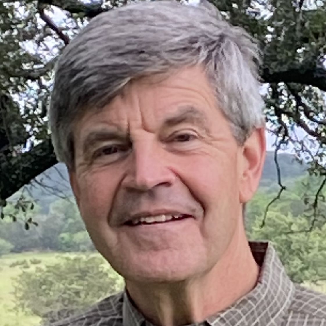 Land Listing Agent Photo