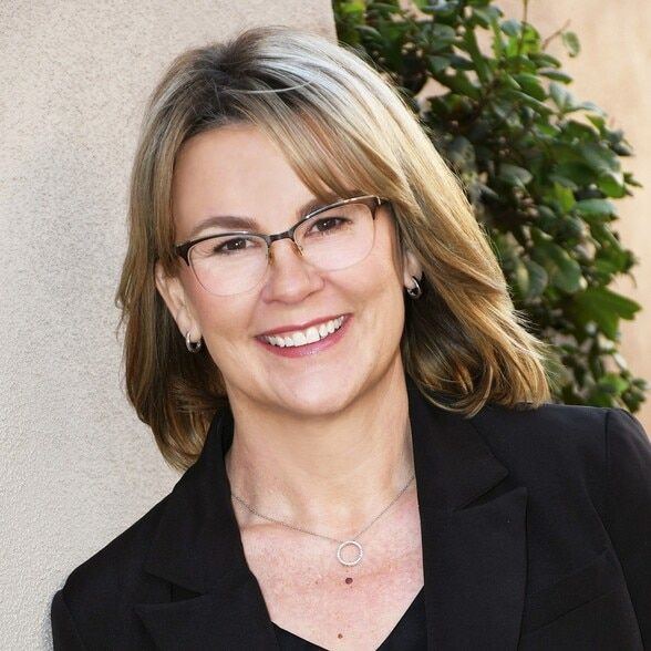 Land Listing Agent Photo