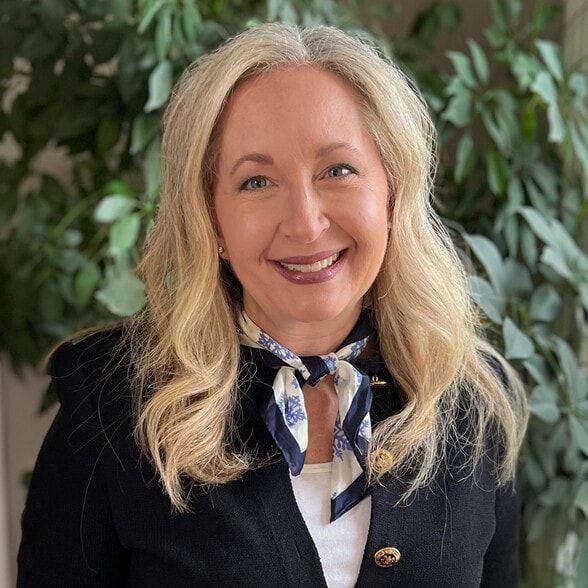 Land Listing Agent Photo