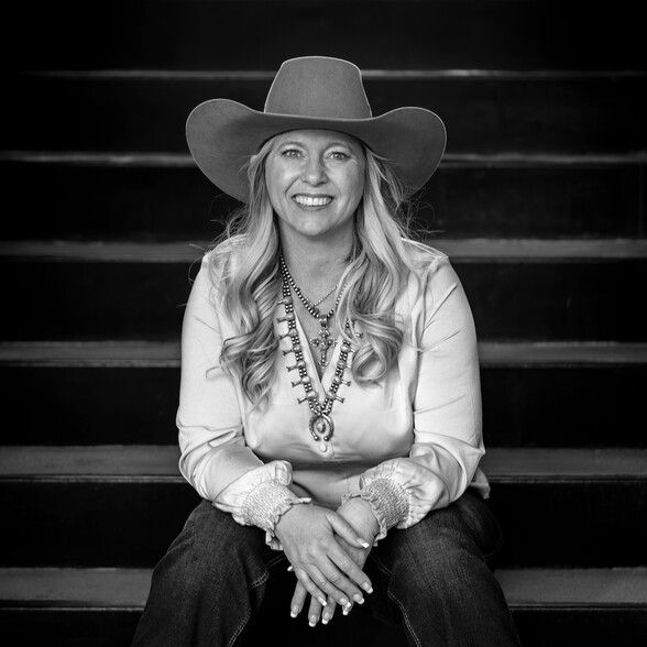 Land Listing Agent Photo