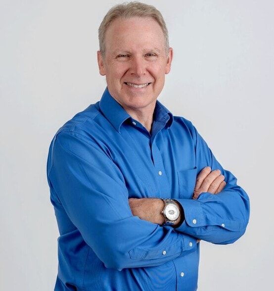 Land Listing Agent Photo