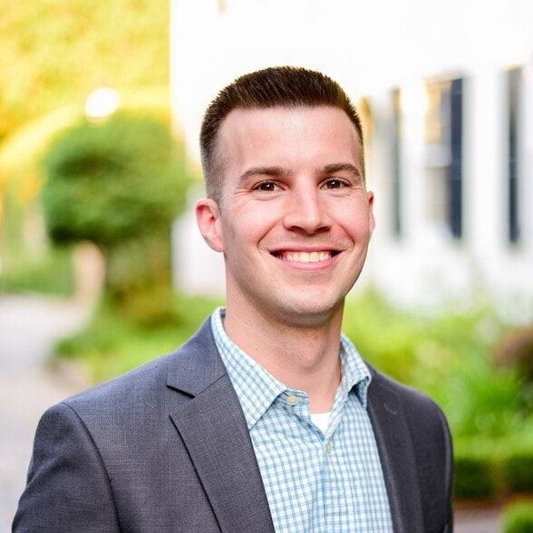 Land Listing Agent Photo