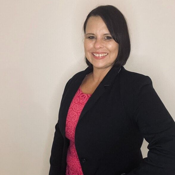 Land Listing Agent Photo