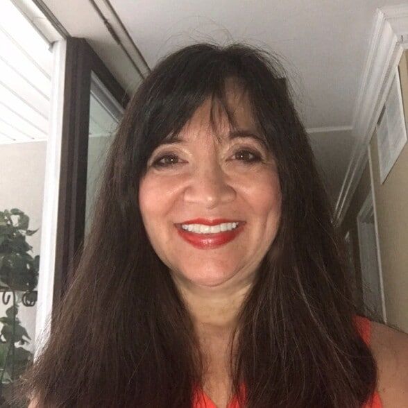 Land Listing Agent Photo