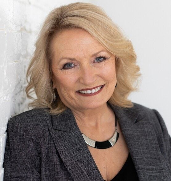 Land Listing Agent Photo