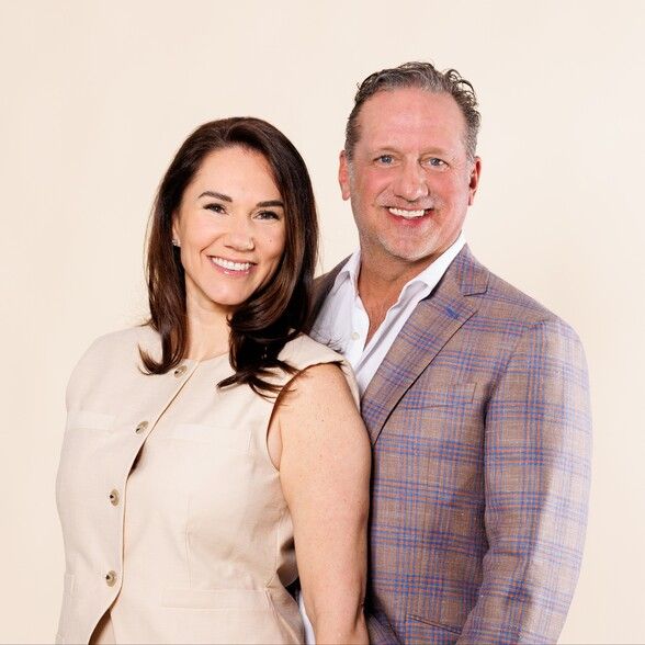 Land Listing Agent Photo