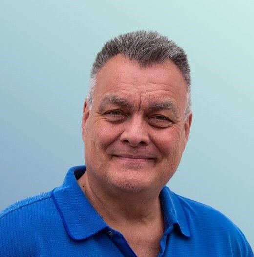 Land Listing Agent Photo