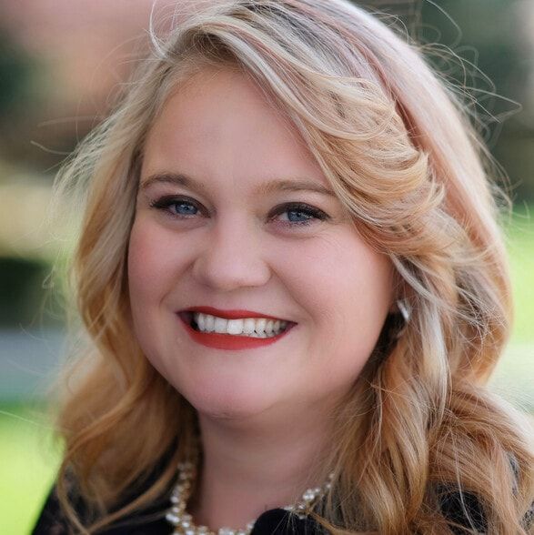 Land Listing Agent Photo