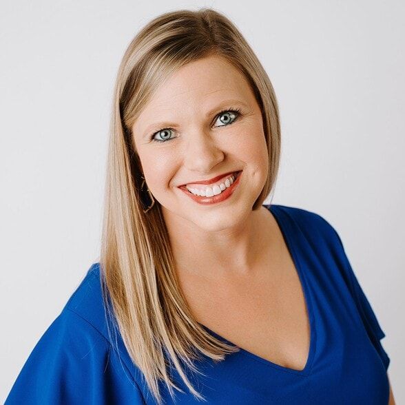 Land Listing Agent Photo