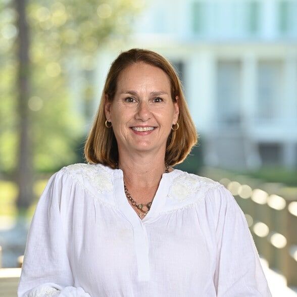 Land Listing Agent Photo