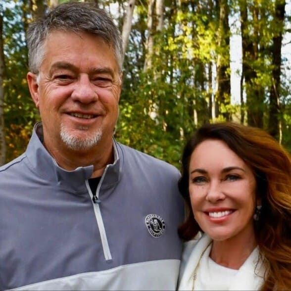 Land Listing Agent Photo