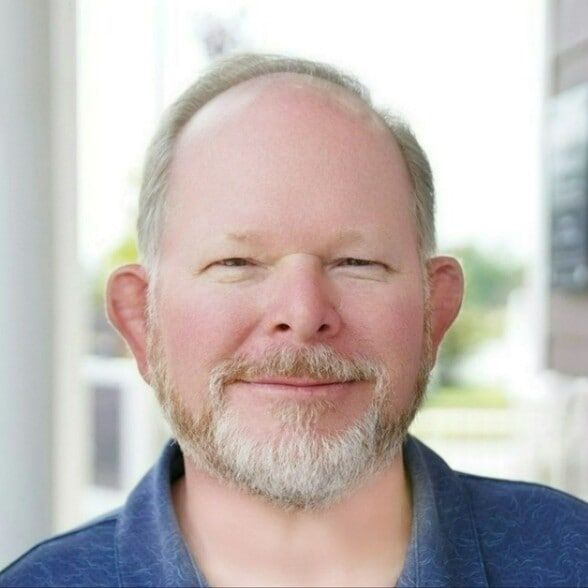 Land Listing Agent Photo