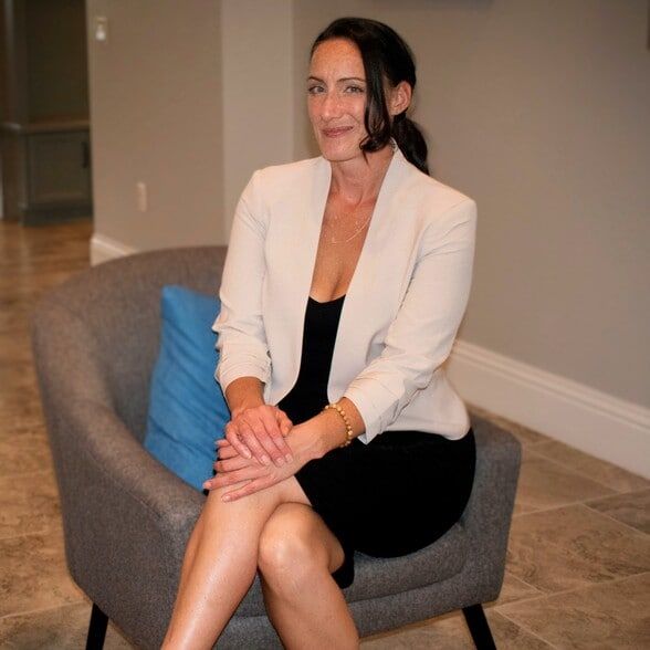 Land Listing Agent Photo