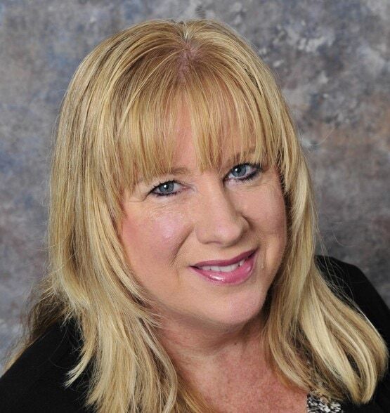 Land Listing Agent Photo