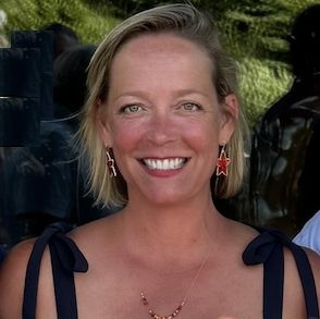 Land Listing Agent Photo