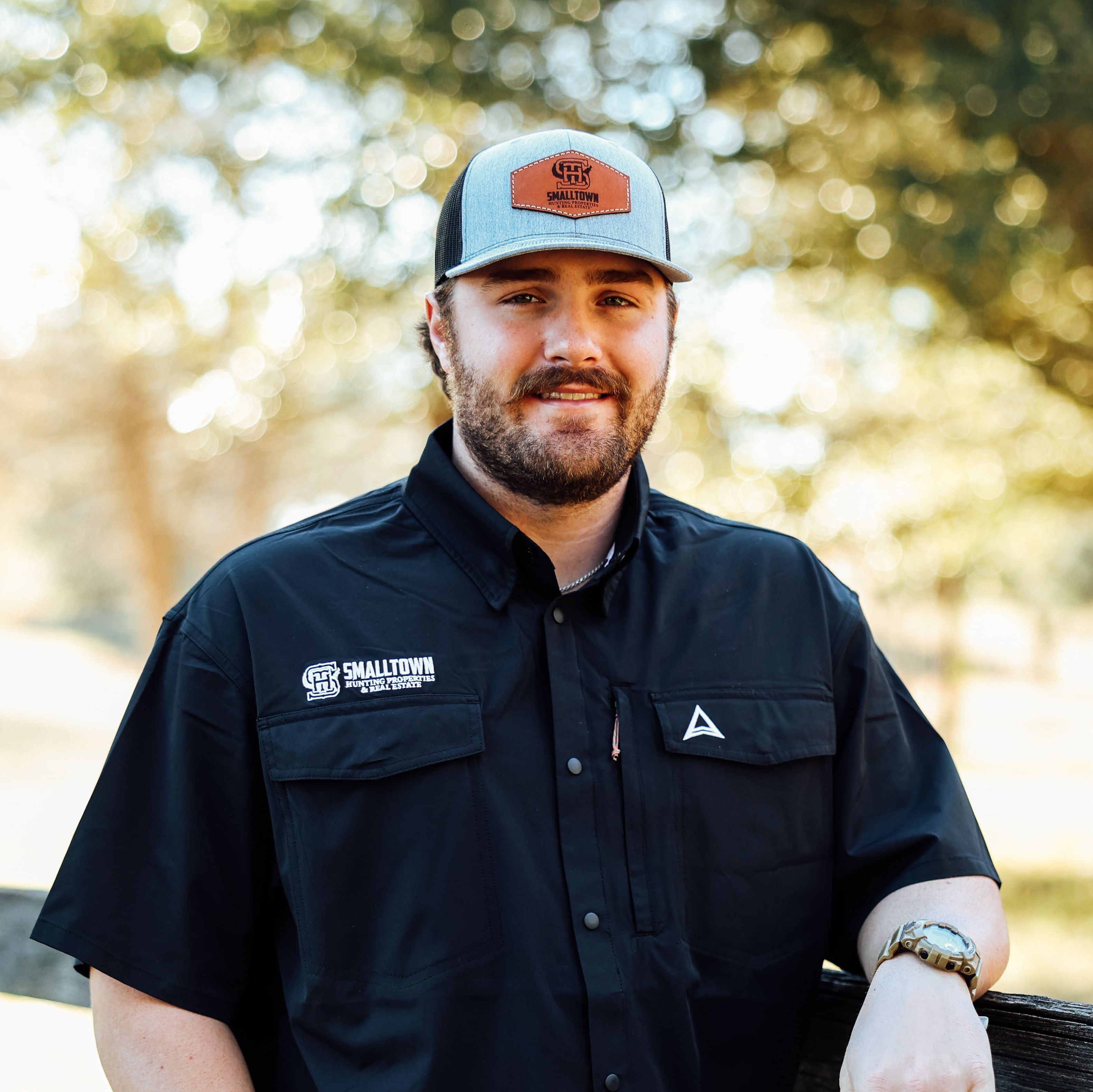 Land Listing Agent Photo