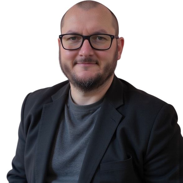 Land Listing Agent Photo