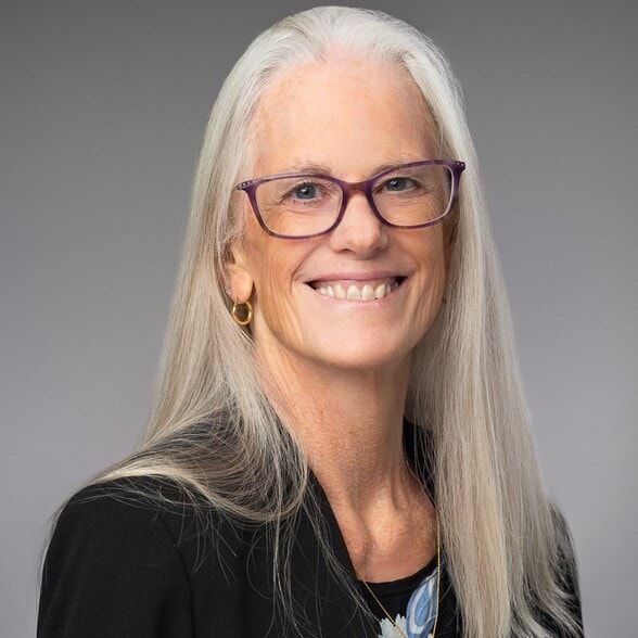 Land Listing Agent Photo