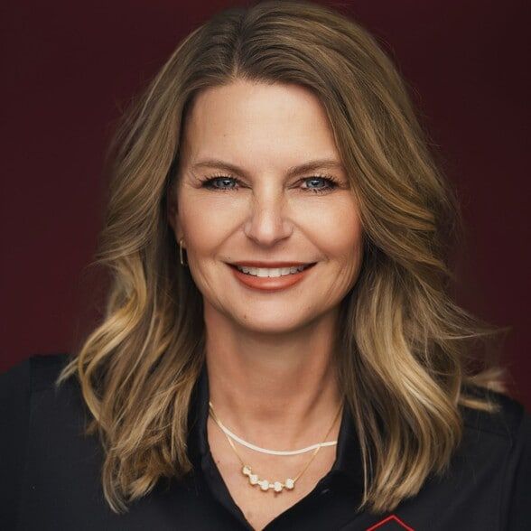 Land Listing Agent Photo