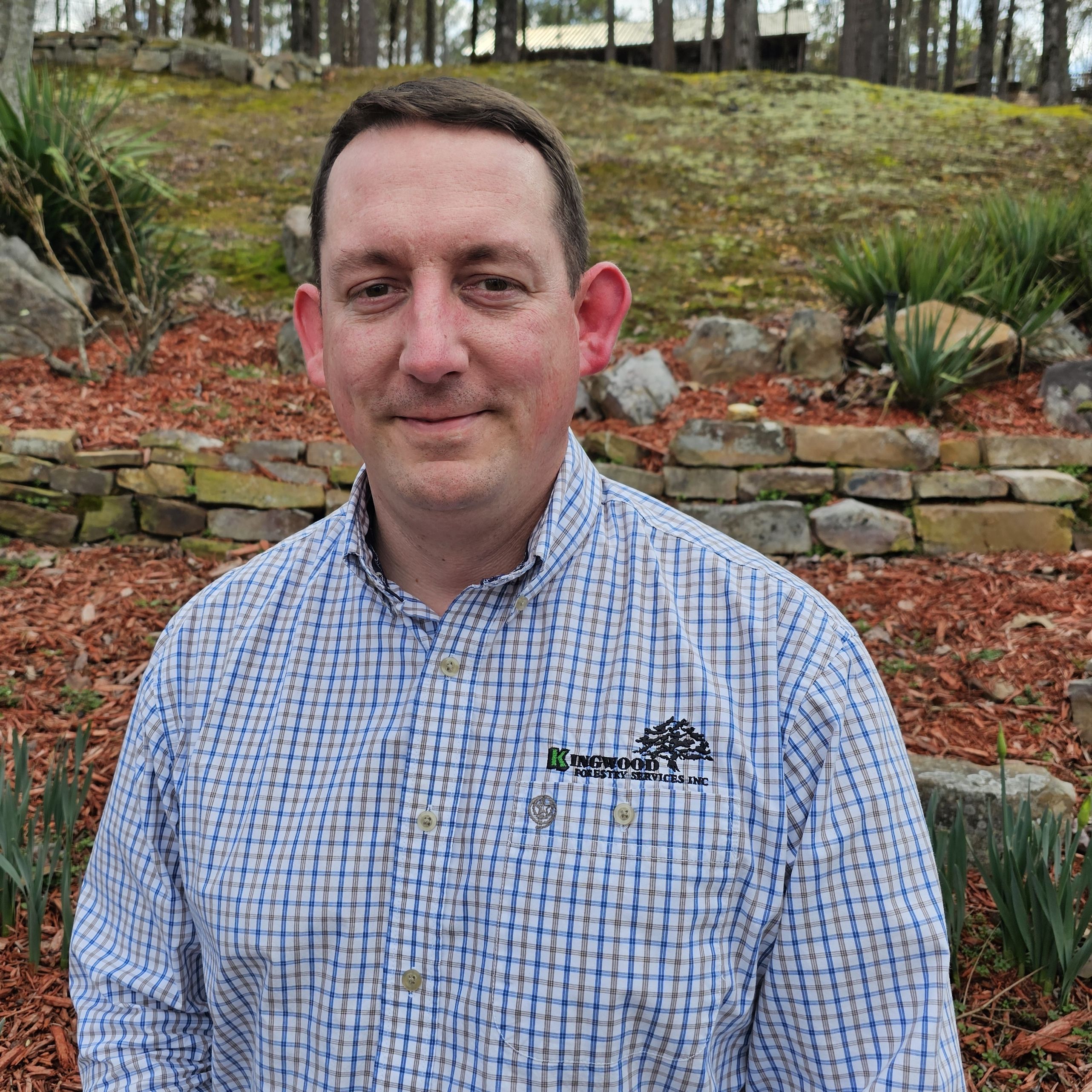 Land Listing Agent Photo