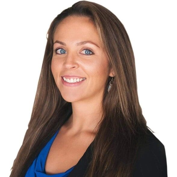 Land Listing Agent Photo