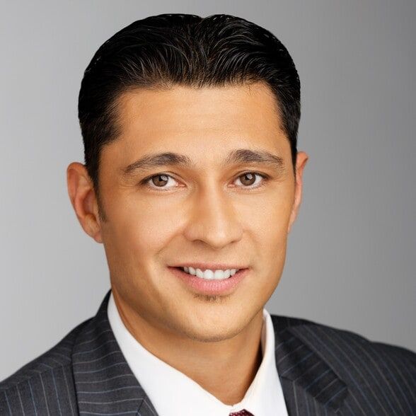 Land Listing Agent Photo