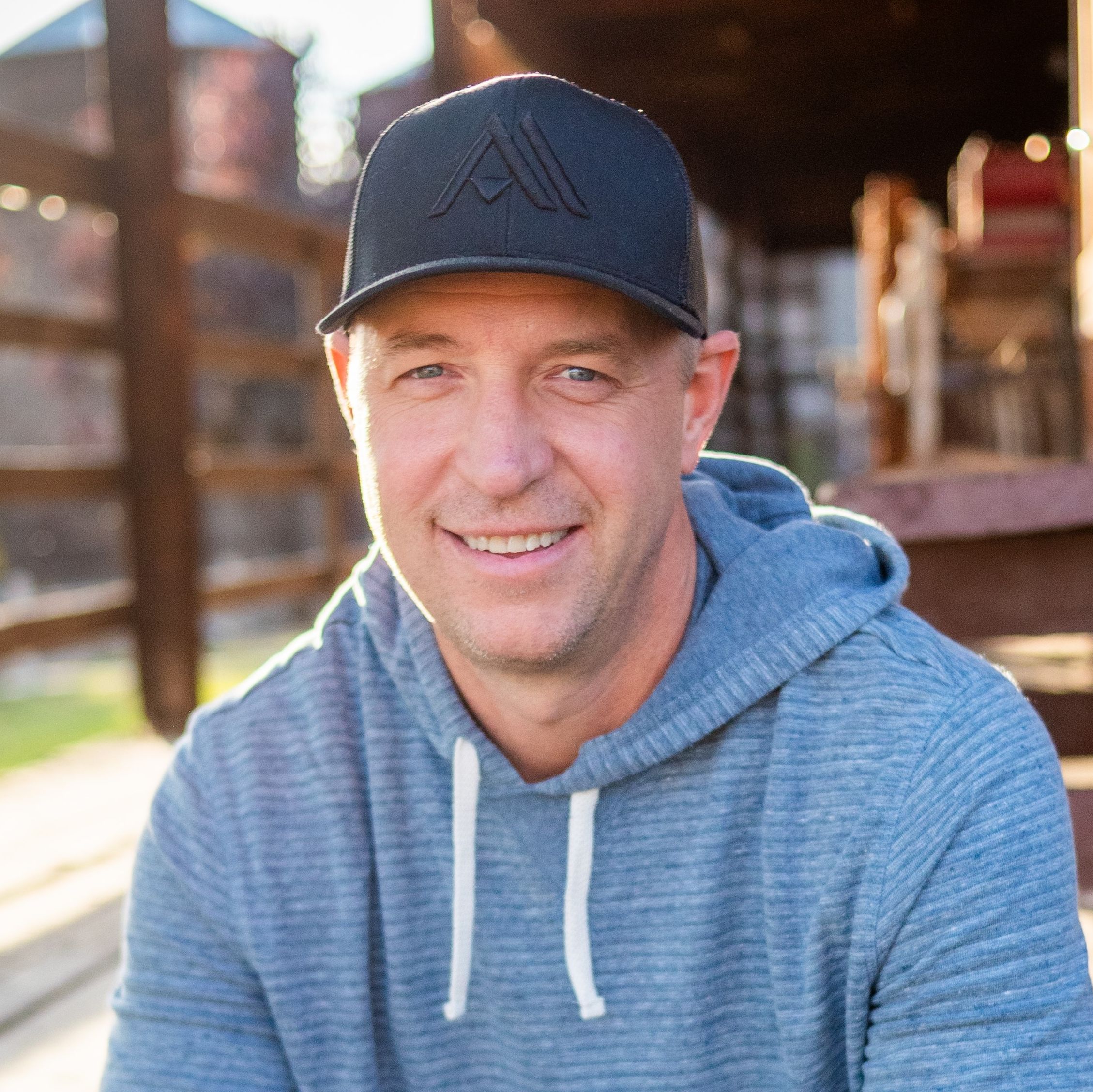 Land Listing Agent Photo