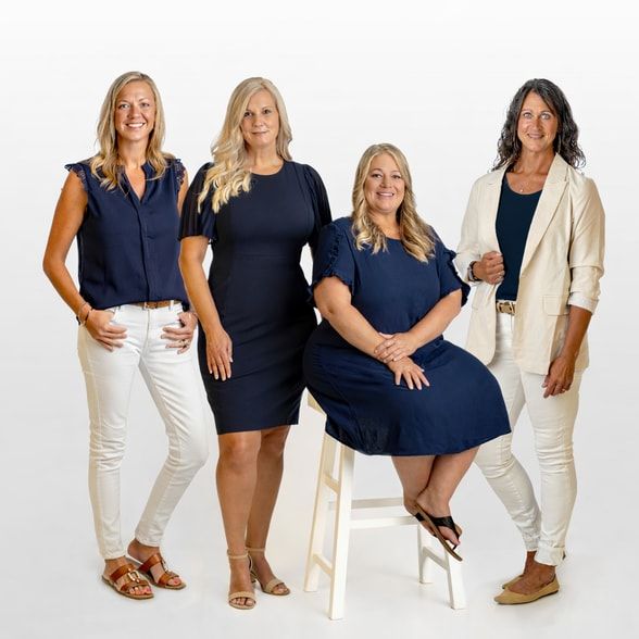 Land Listing Agent Photo