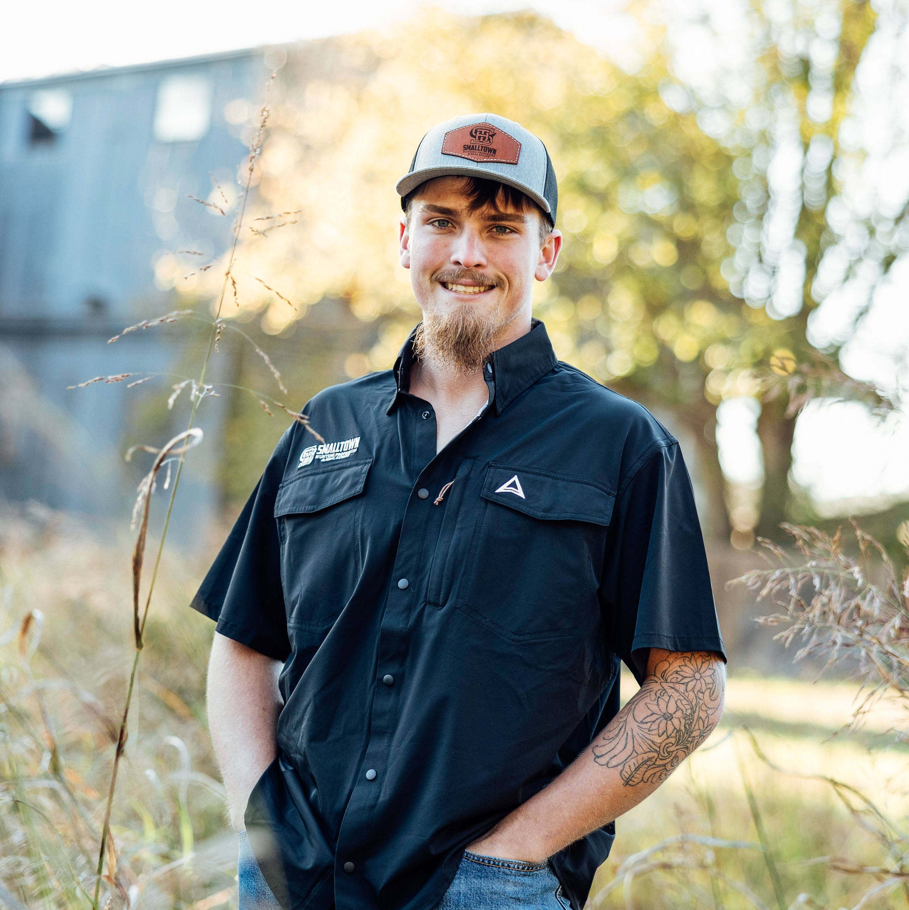 Land Listing Agent Photo