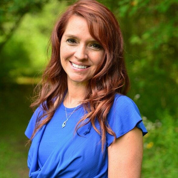 Land Listing Agent Photo