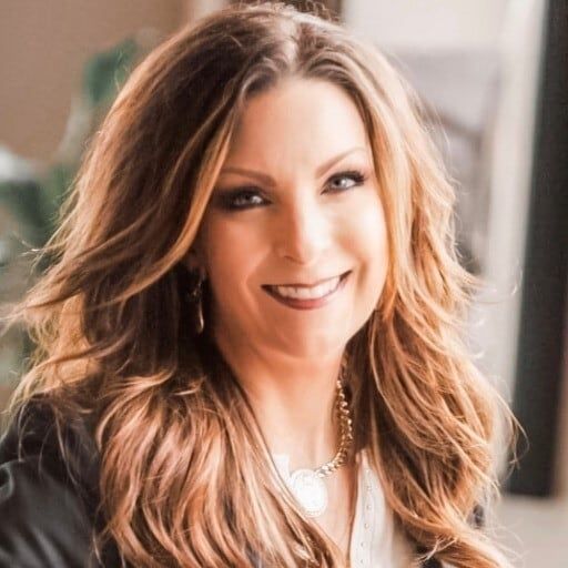 Land Listing Agent Photo