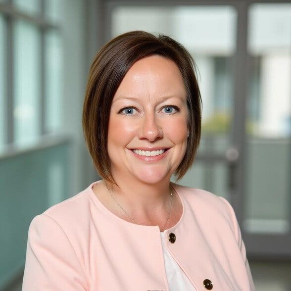 Land Listing Agent Photo