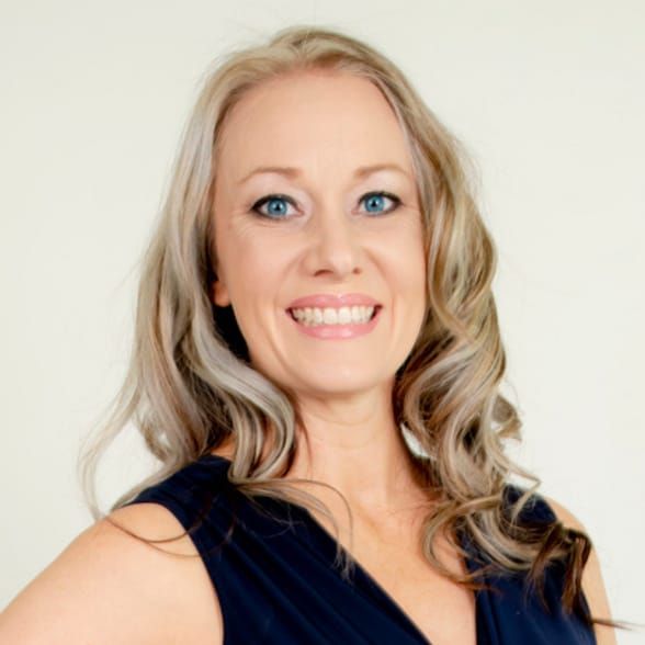 Land Listing Agent Photo