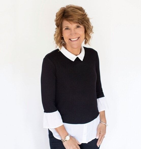 Land Listing Agent Photo