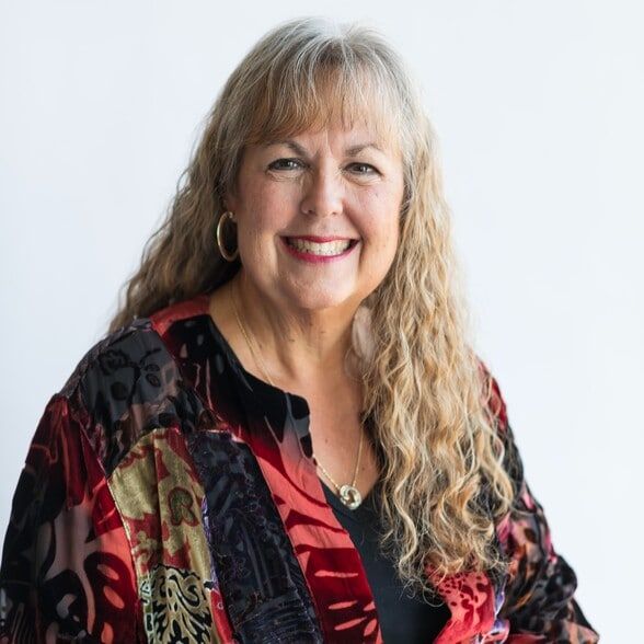 Land Listing Agent Photo